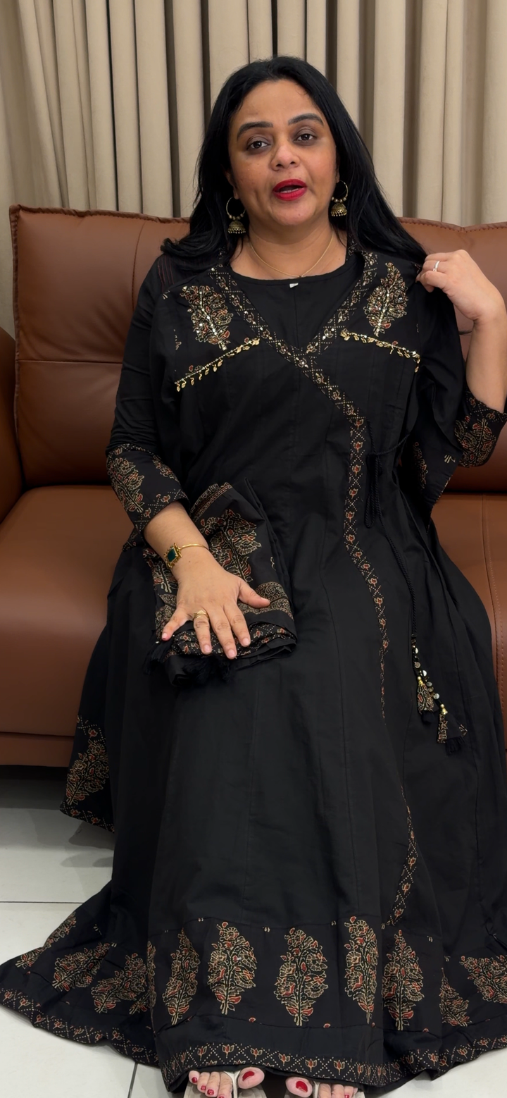 ANARKALI TOP, BOTTOM AND DUPATTA - NUWA - 1802