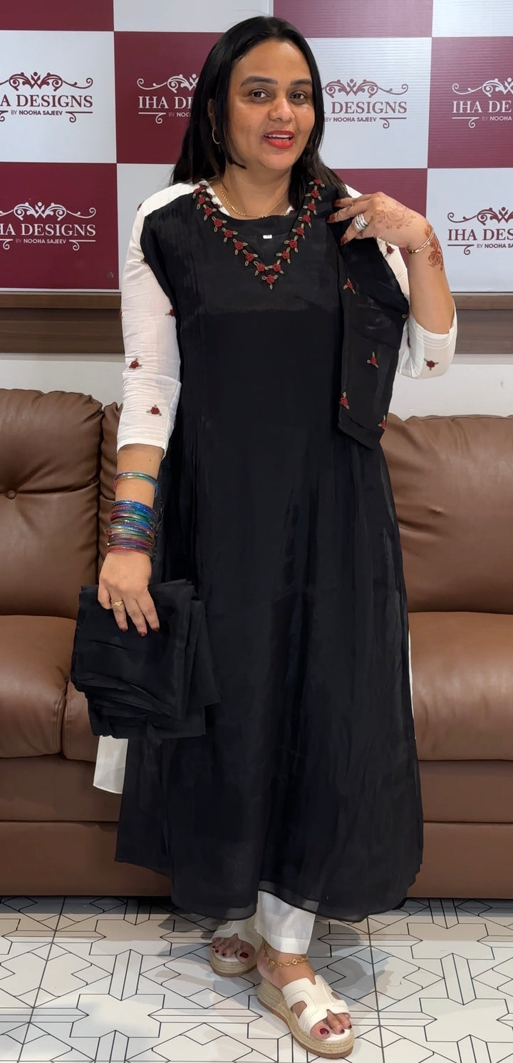 MUL CHANDERI TOP,BOTTOM AND DUPATTA - NUWA-1017