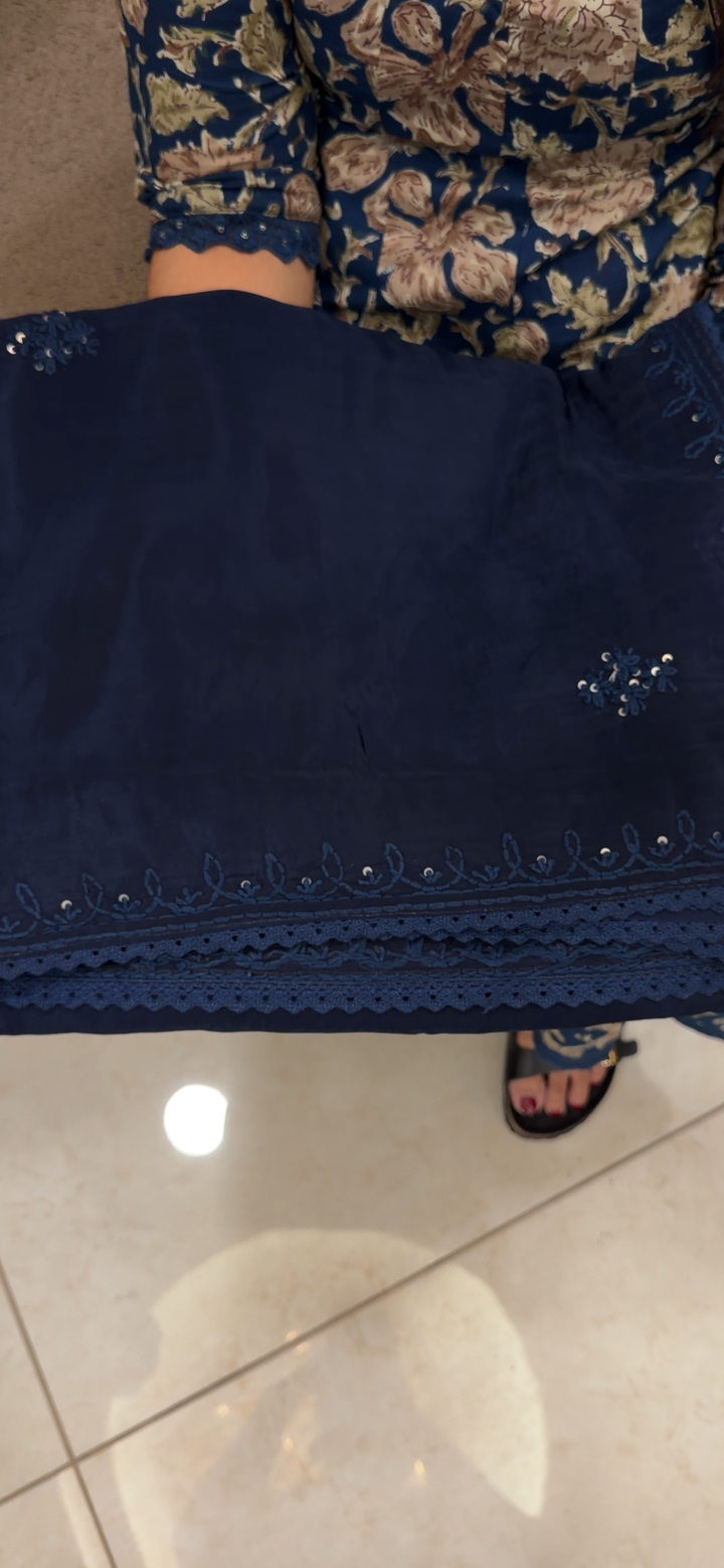 VISCOSE CRAPE CHIKANKARI SAREES - NUWA - 1623