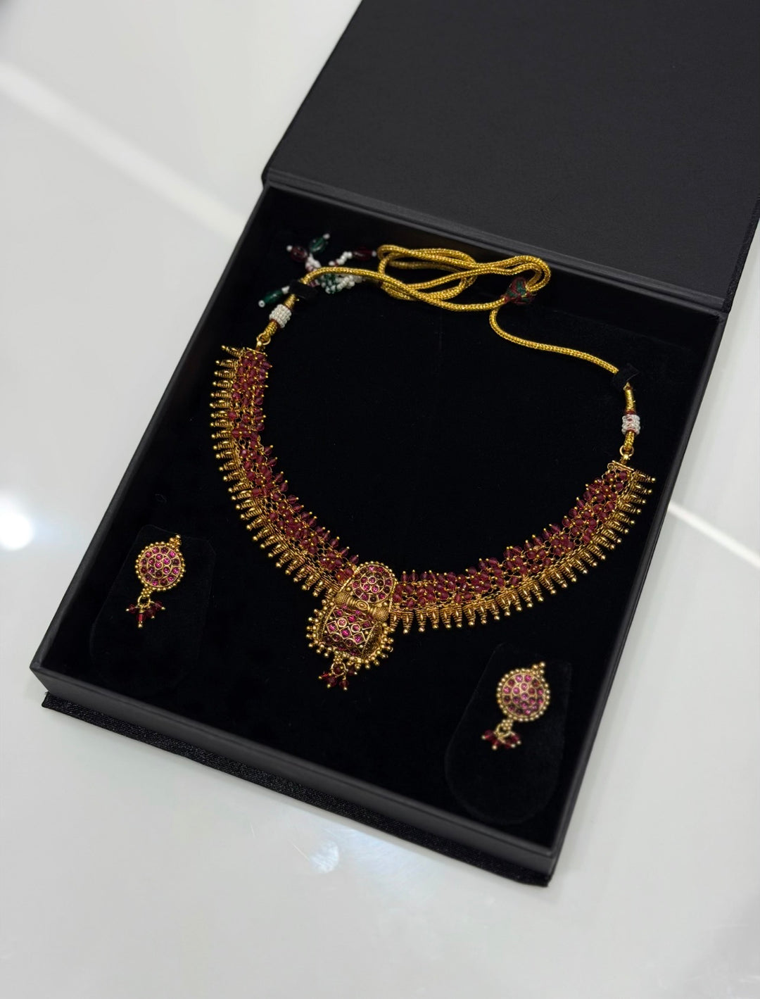 DESIGNER CHAIN SETS - NUWA-1774