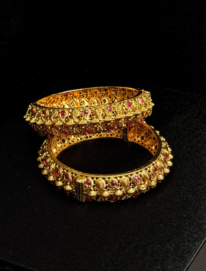 DESIGNER BANGLE -NUWA-1950