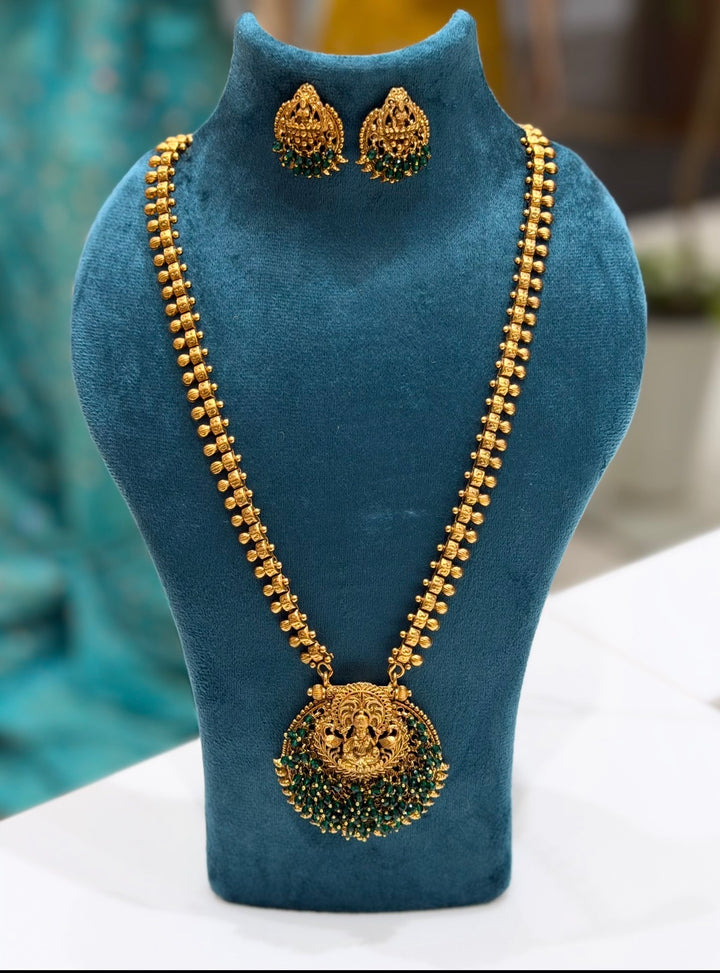 DESIGNER CHAIN SETS - NUWA-1708