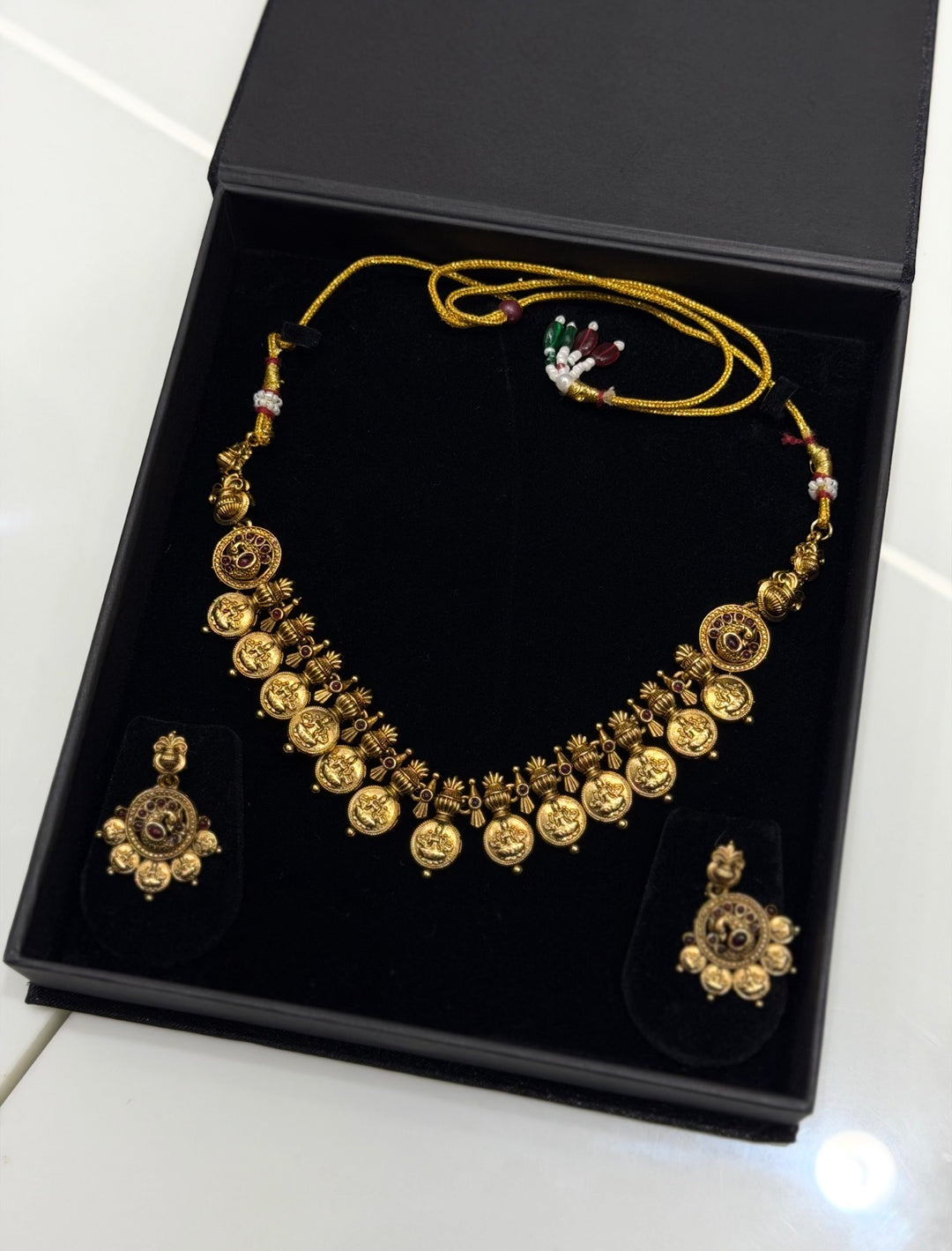 DESIGNER CHAIN SETS - NUWA-1774
