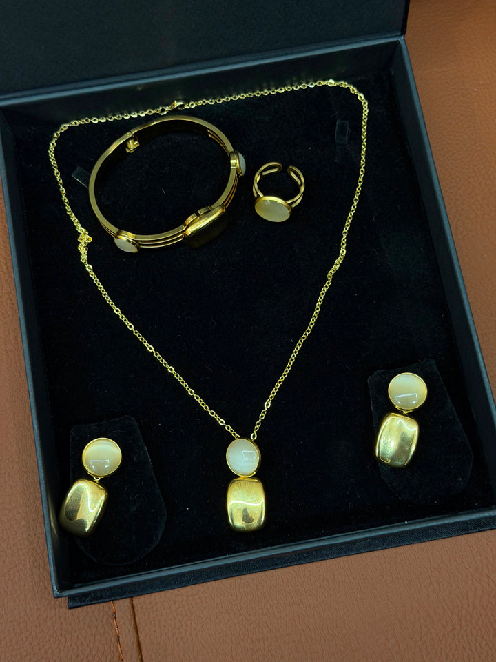 DESIGNER NECKLACE SETS - NUWA - 1988