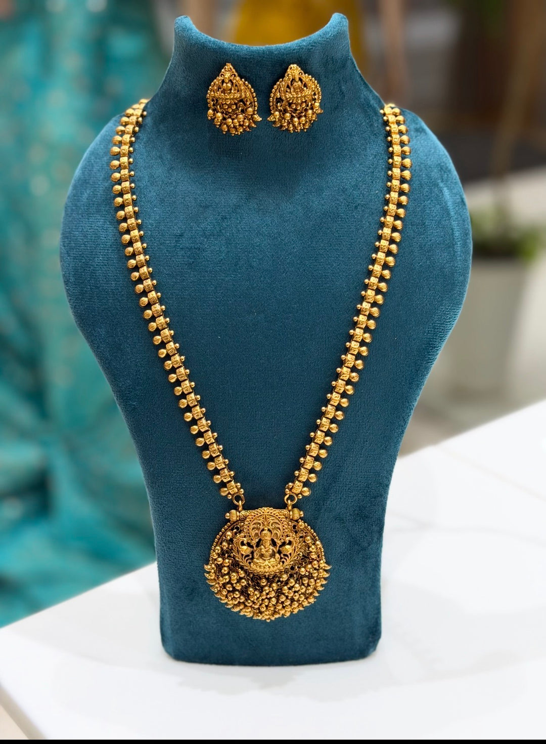 DESIGNER CHAIN SETS - NUWA-1708
