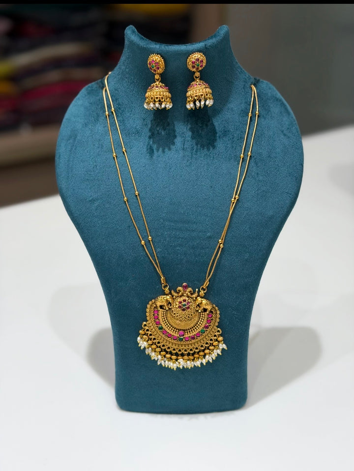 DESIGNER CHAIN SETS - NUWA-1774