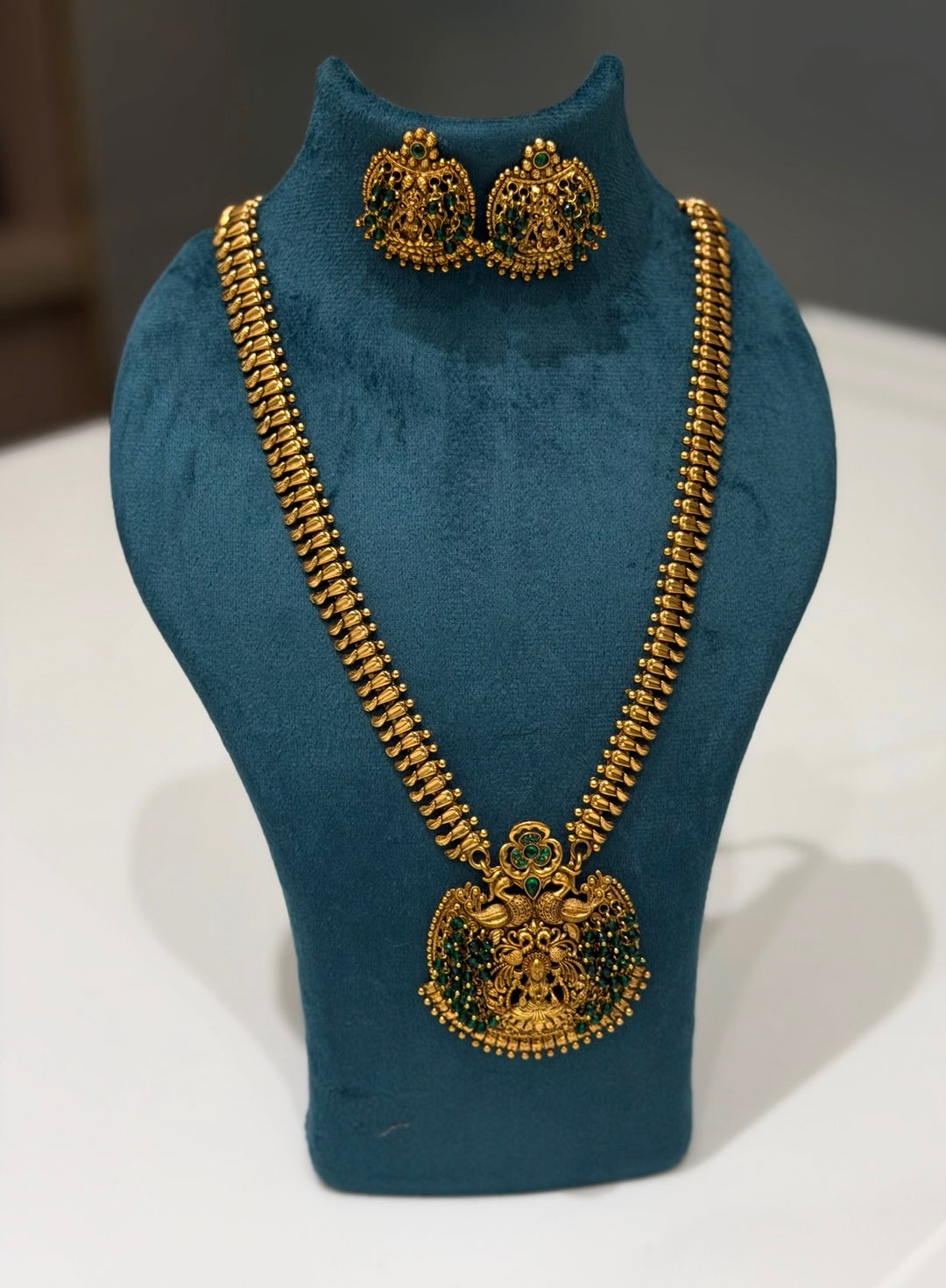 DESIGNER CHAIN SETS - NUWA-1774