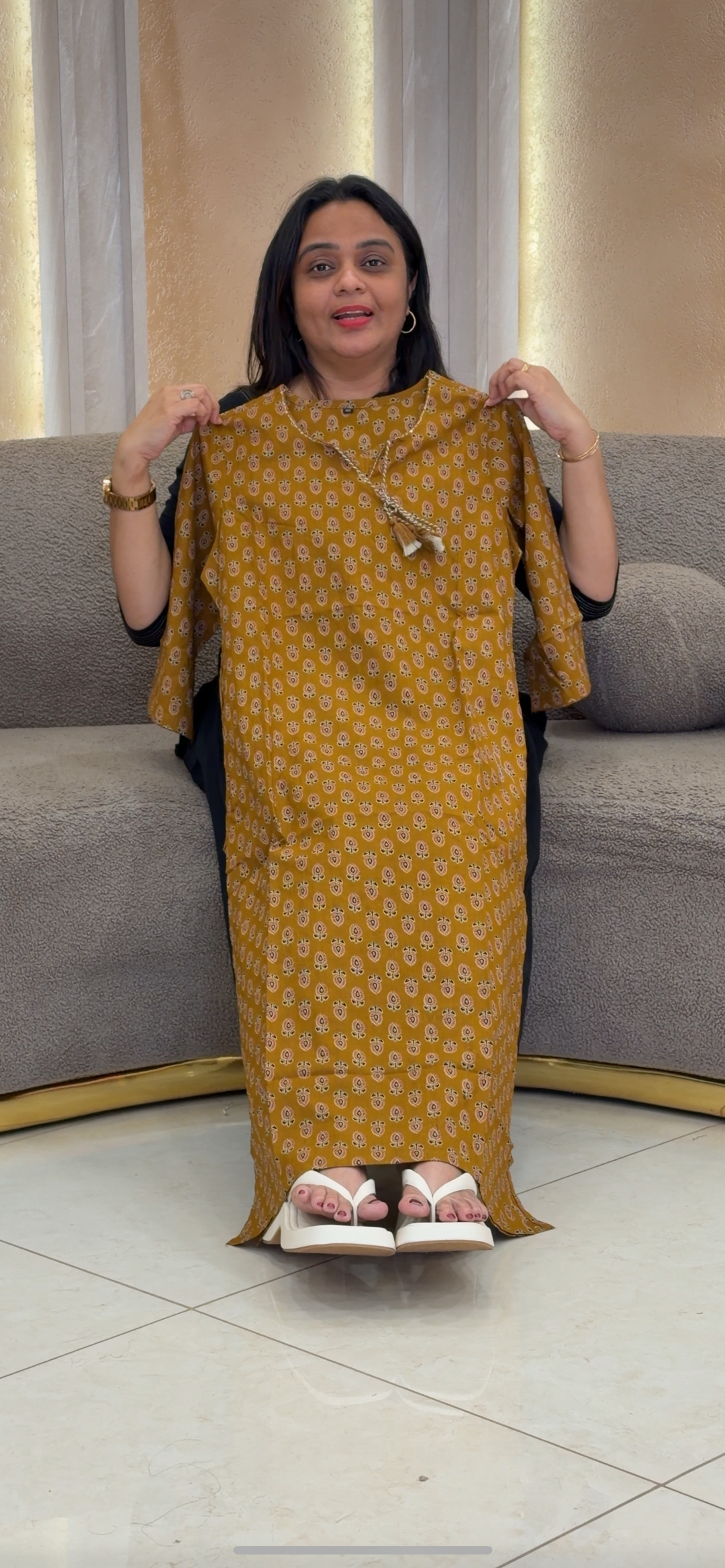 COTTON PRINTED SLITTED TOPS -NUWA-166