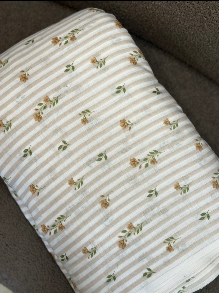 PRINTED LINEN RUNNING MATERIAL - NUWA-2074
