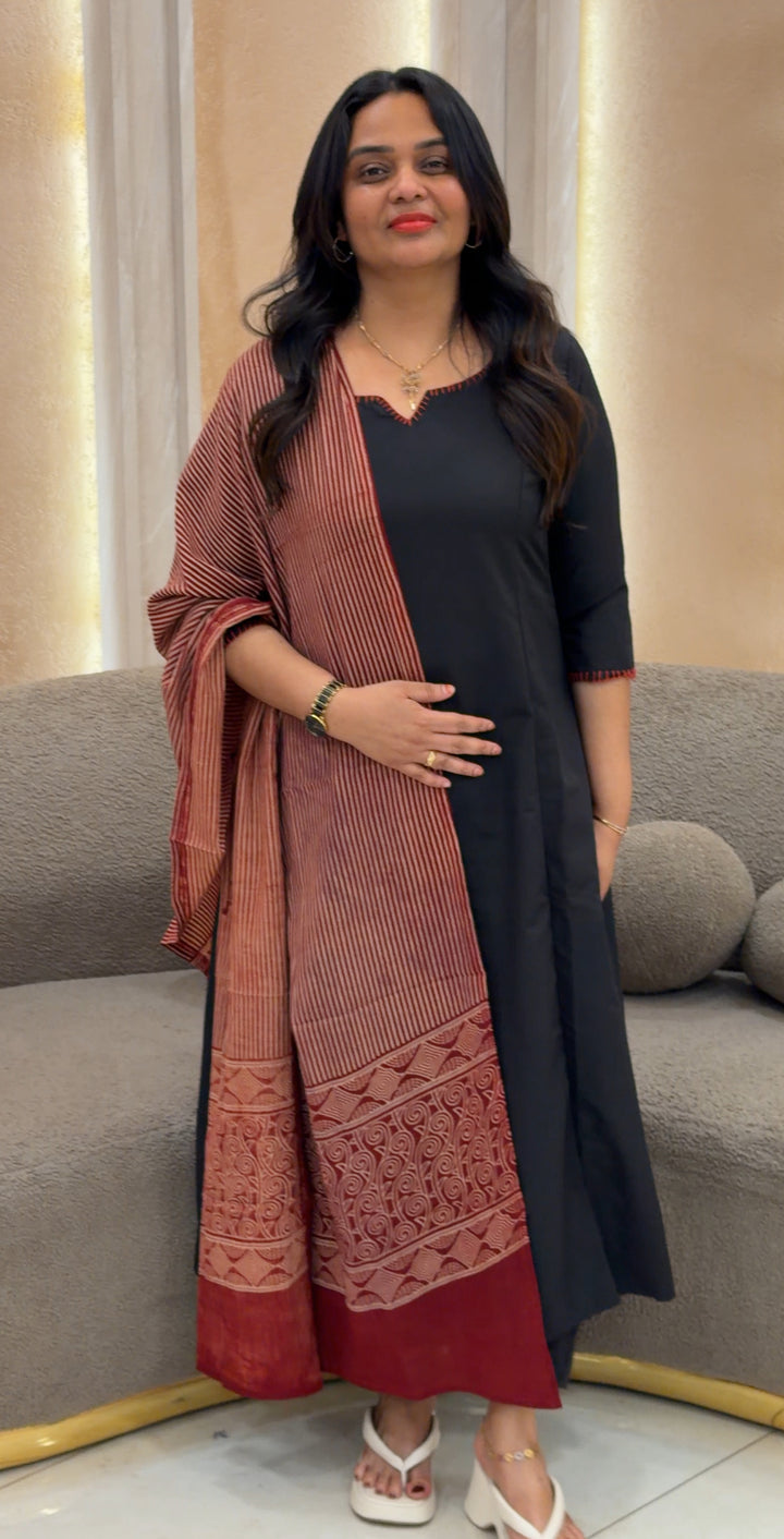 SEMI SILK TOP,BOTTOM AND DUPATTA - NUWA-426