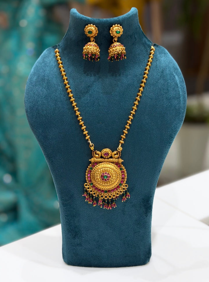 DESIGNER CHAIN SETS - NUWA-1708