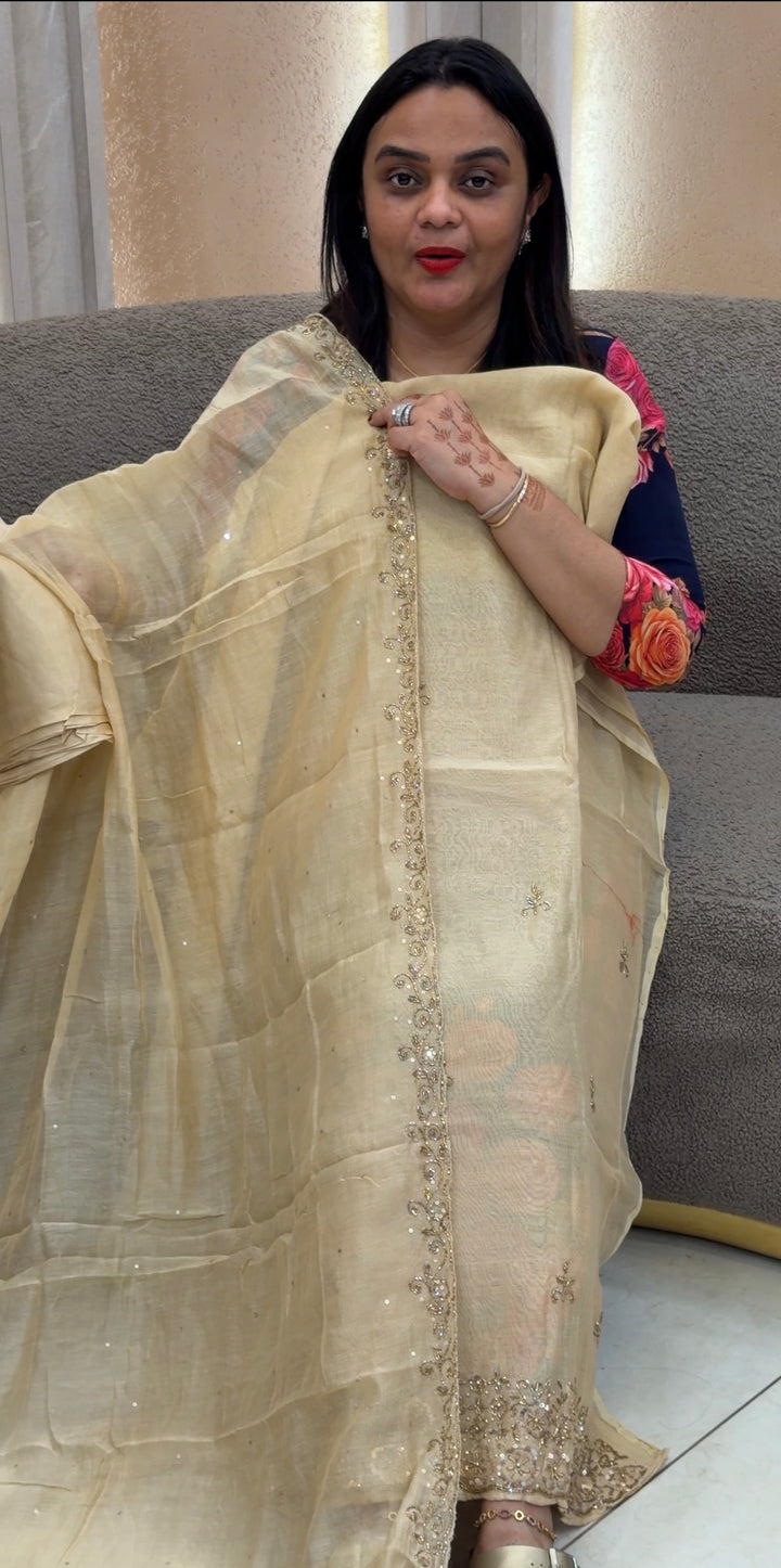 BANARASI MUL UNSTITCHED SALWAR SUITS - NUWA-784