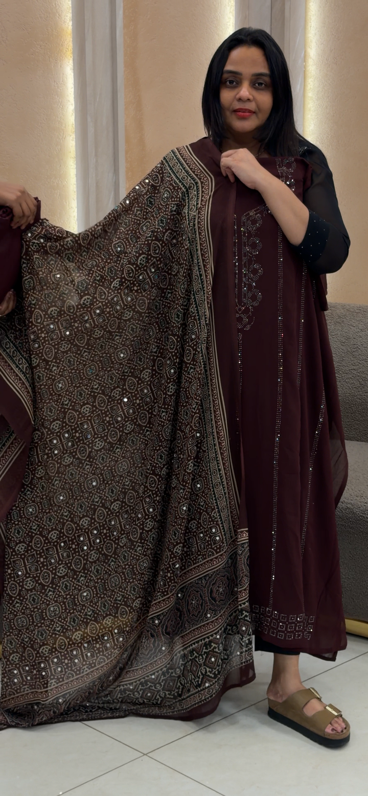 GEORGETTE UNSTITCHED SLAWAR SUITS - NUWA - 1037