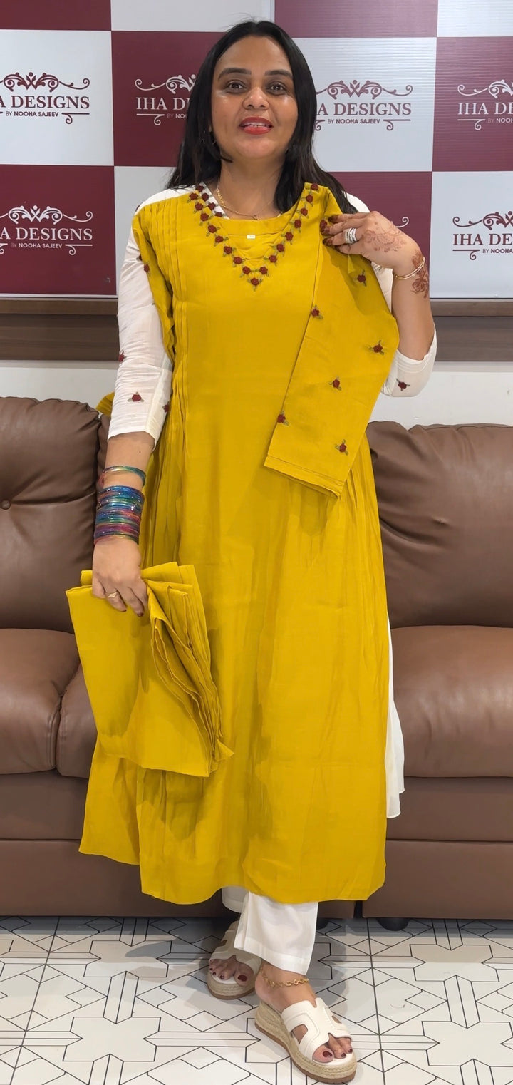 MUL CHANDERI TOP,BOTTOM AND DUPATTA - NUWA-1017