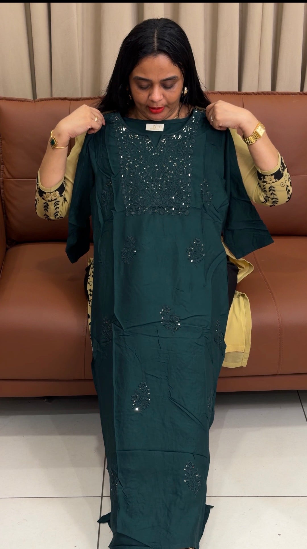 LUCKNOWI CHIKANKARI SLITTED TOPS - NUWA-2218