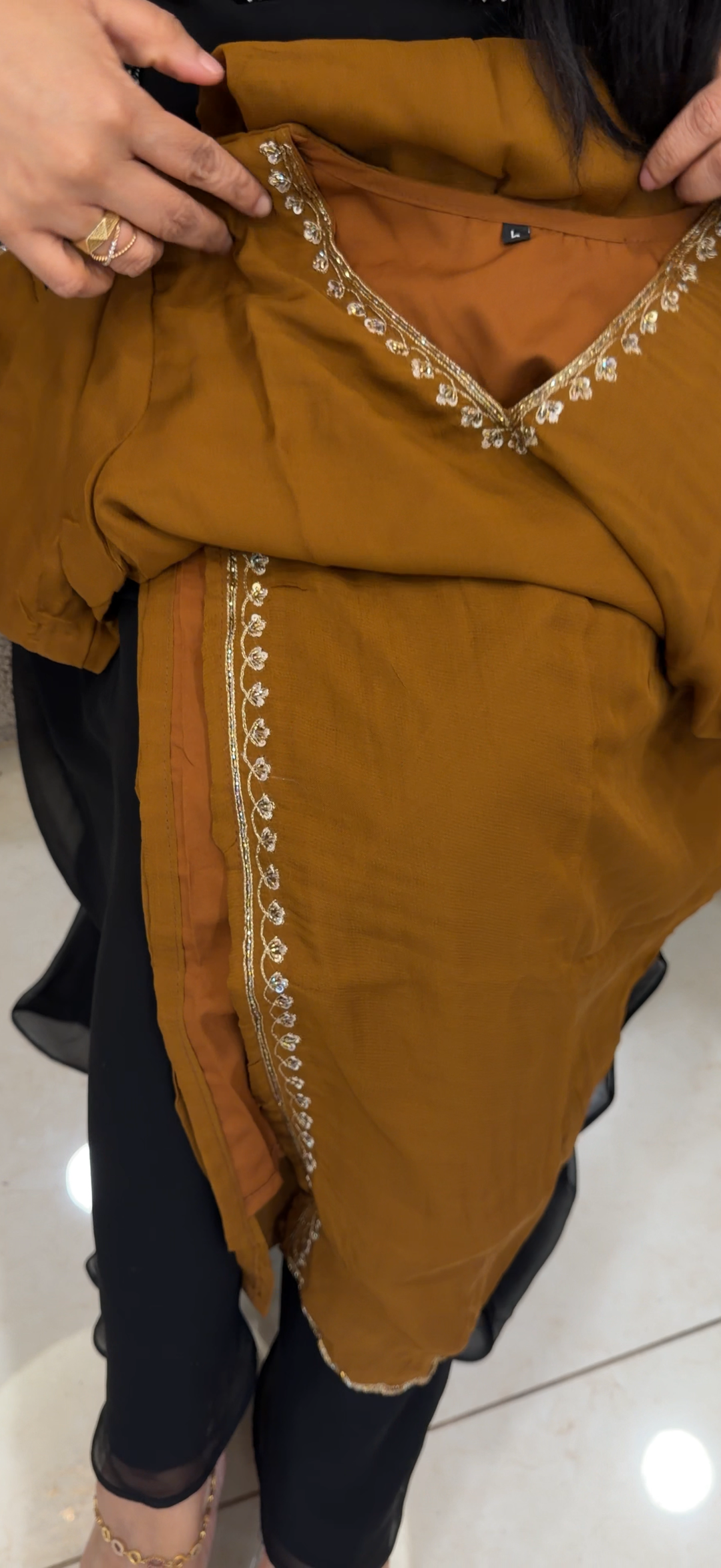 VISCOSE GEORGETTE SLITTED TOPS - NUWA - 2295