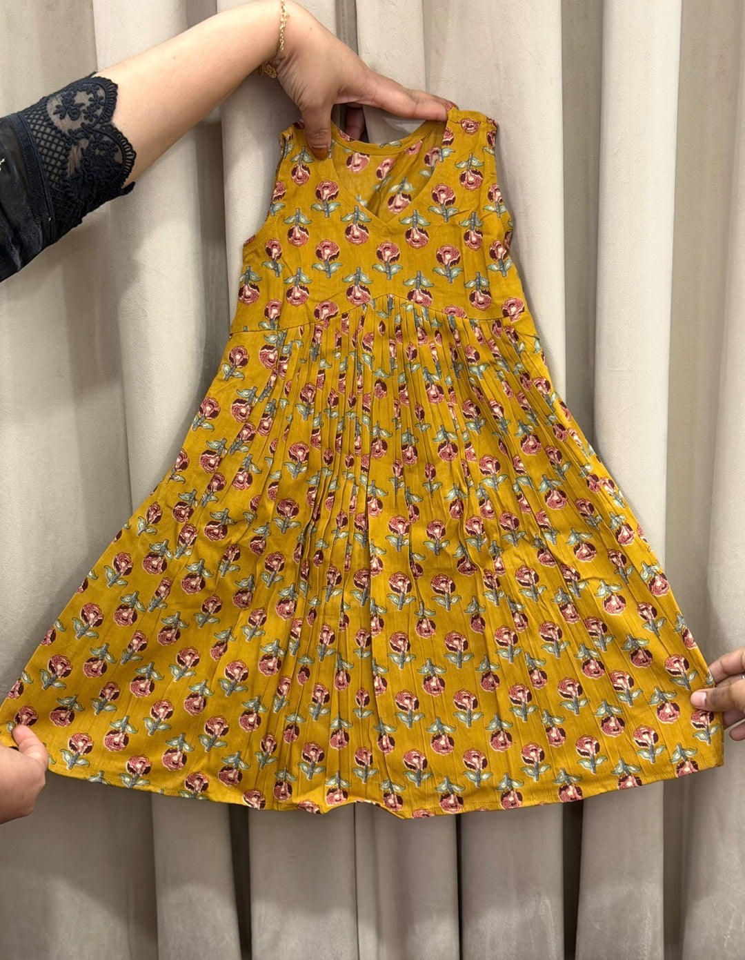 IN- HOUSE PRINTED COTTON KIDS FROCKS - NUWA-1344