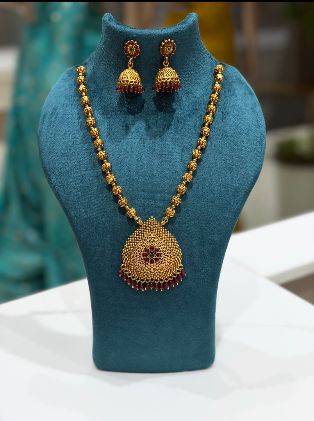DESIGNER CHAIN SETS - NUWA-1708