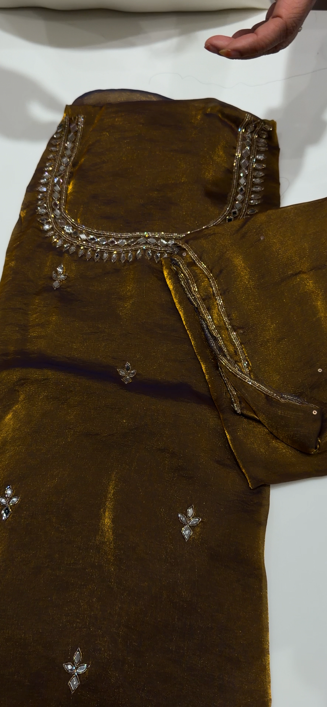 UNSTITCHED SALWAR SUITS - NUWA - 1744