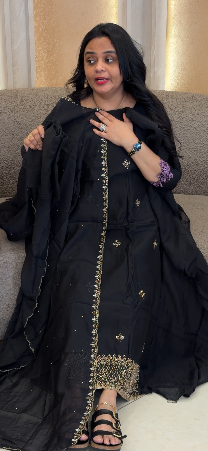 BANARASI MUL UNSTITCHED SALWAR SUITS - NUWA - 2065