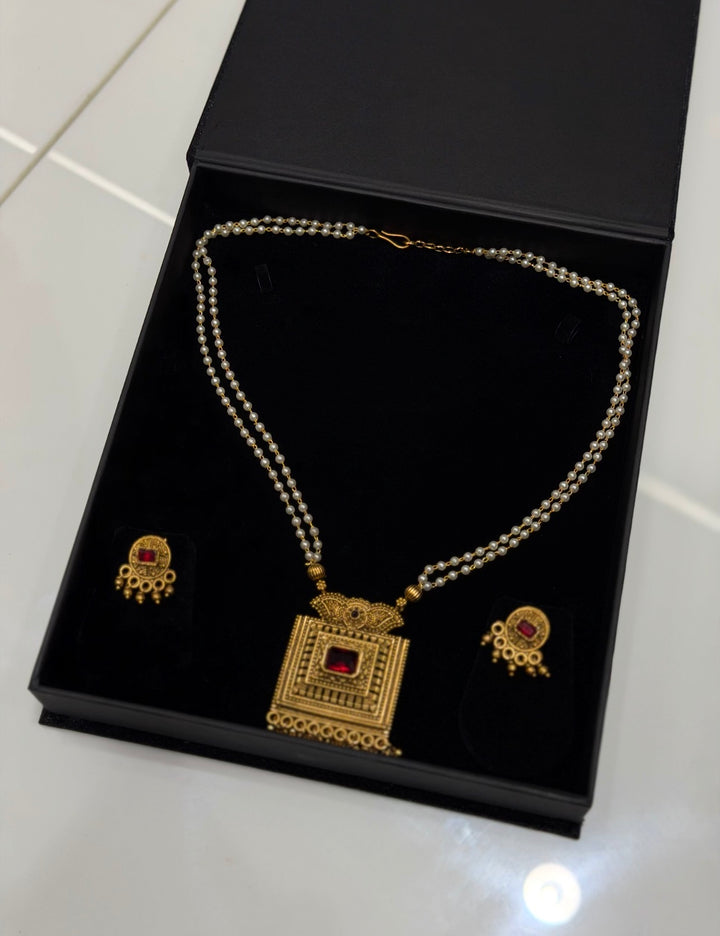 DESIGNER CHAIN SETS - NUWA-1774