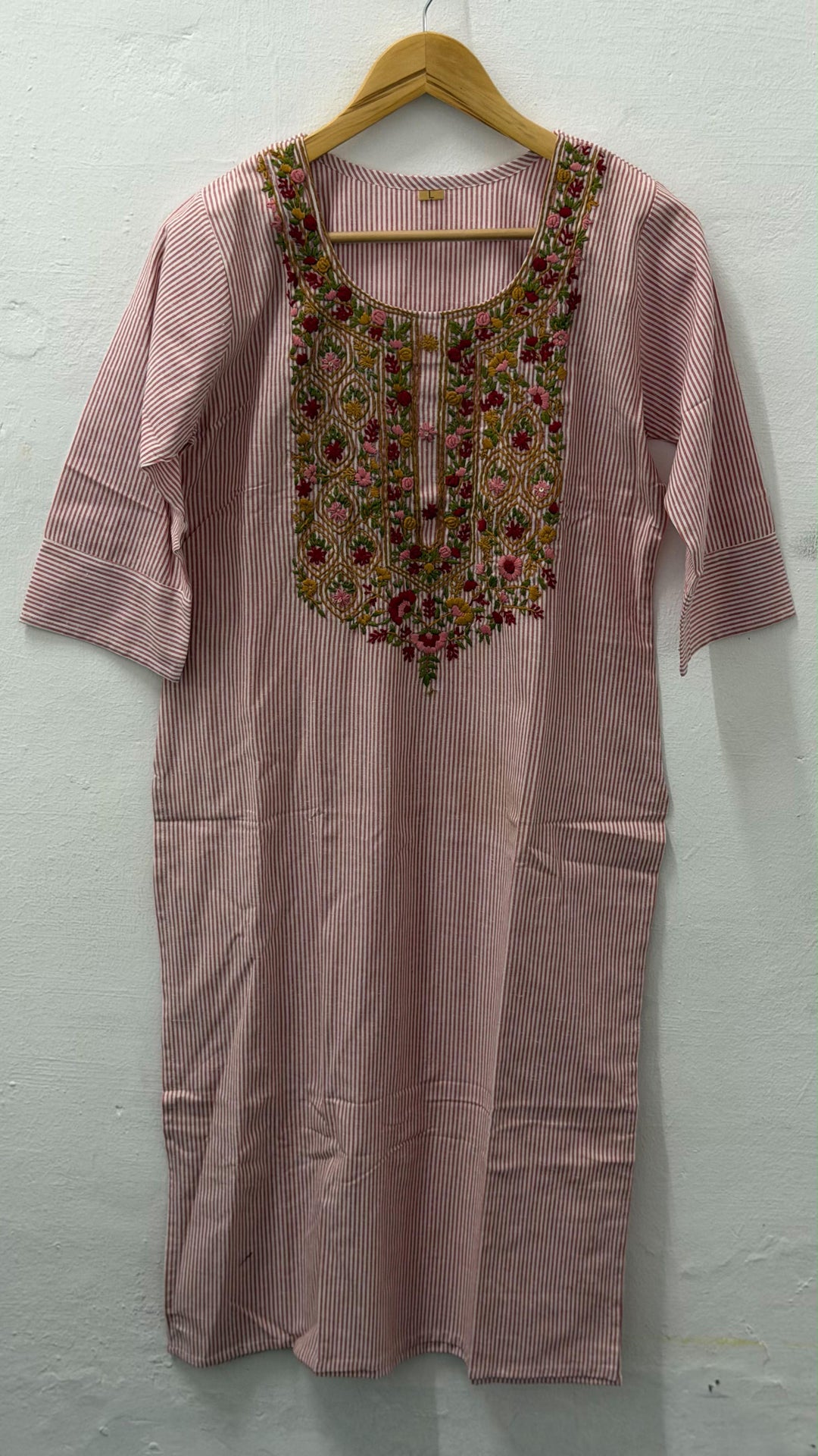 OFFER SALE HAND WORKED HANDLOOM COTTON TOPS - NUWA - 2512